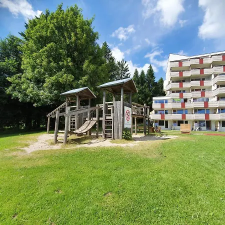 Apartment Gruen-weiss *
